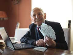 Smart Financial Planning for Seniors with Retirement Options